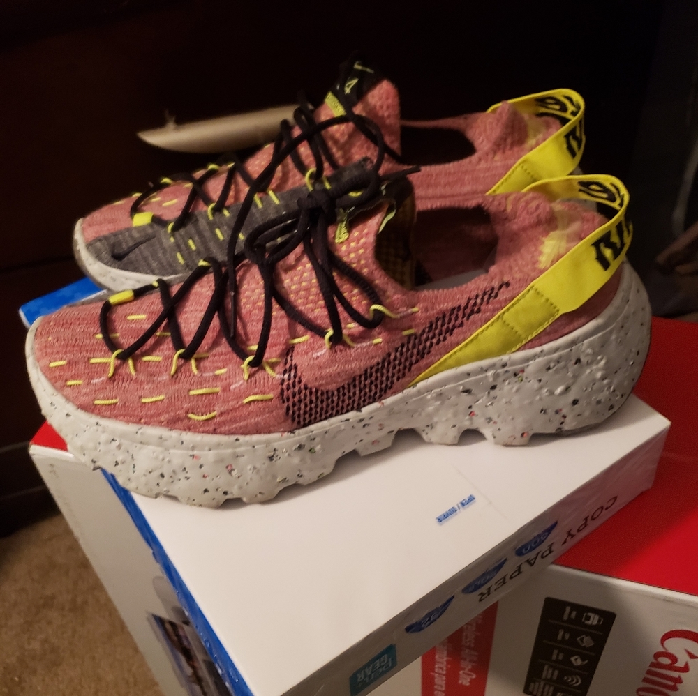 Nike space hippies 8/2